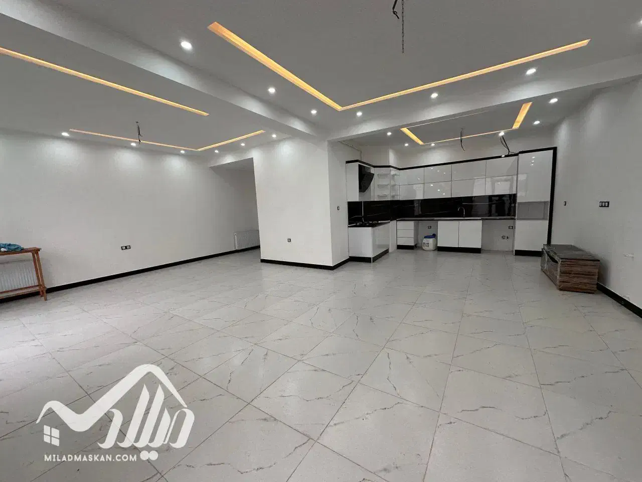 ویلای استخردار شیک دو قدمی دریا|فروش خانه و ویلا|رشت, سعدی (تختی)|دیوار