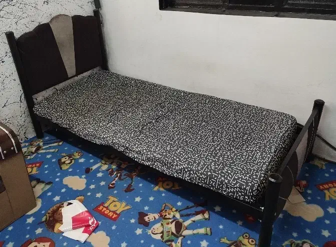 تخت خواب آهنی|تخت و سرویس خواب|بندر انزلی, بی بی حوریه|دیوار