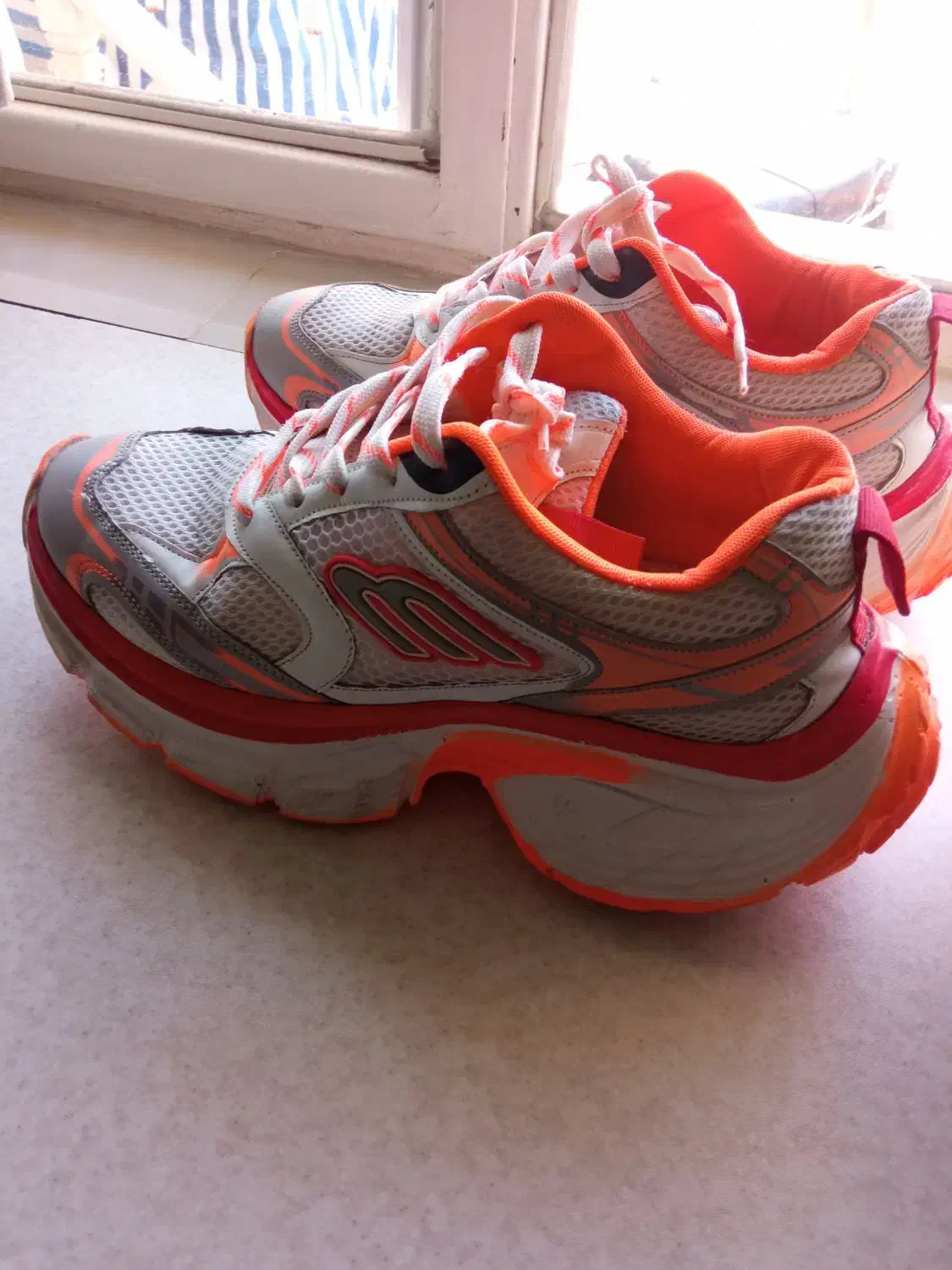 کفش بالنسیاگا نو|کیف، کفش، کمربند|هشتگرد, قاسم آباد بزرگ|دیوار