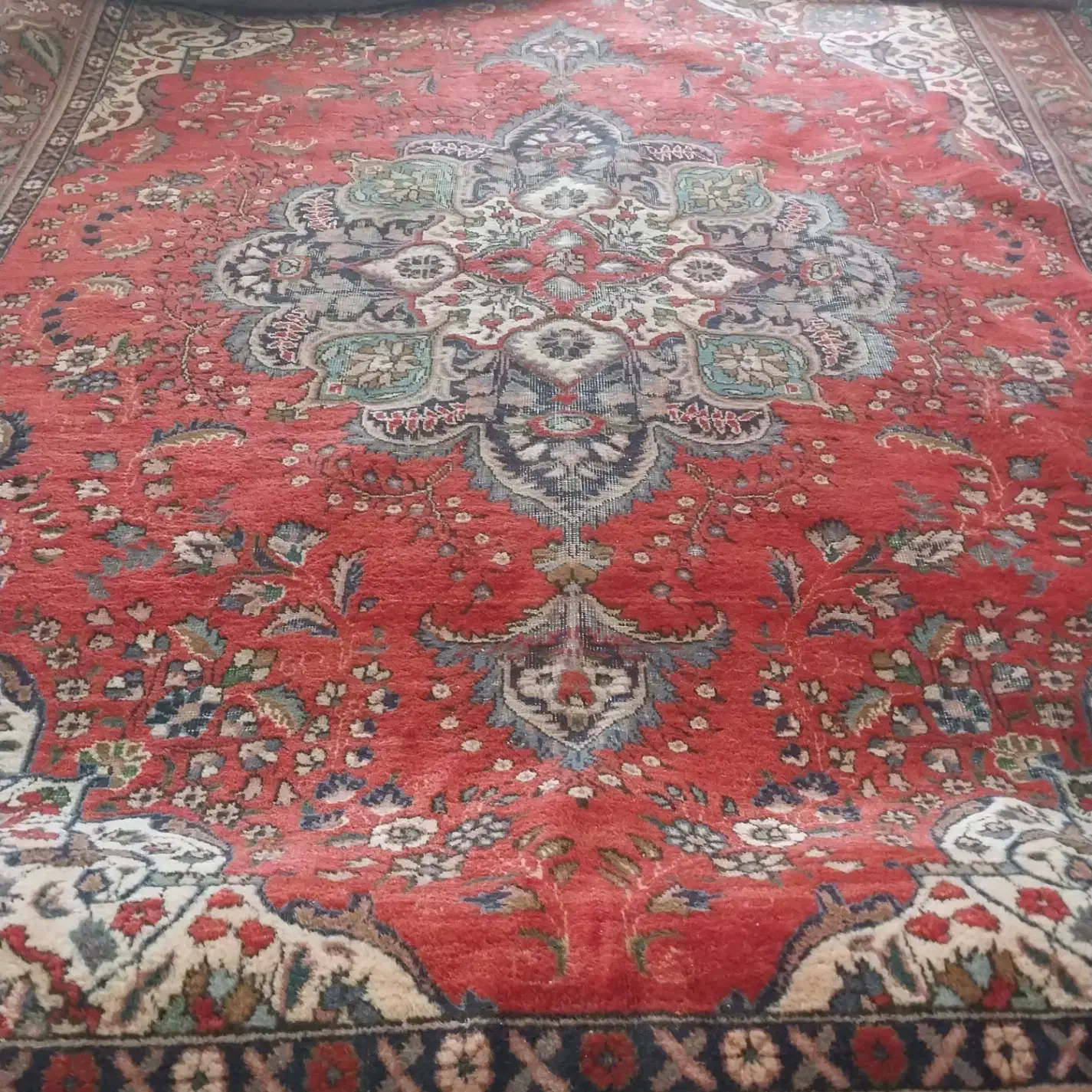 دو تخته فرش دست باف هر کدوم ۱۰ میلیون|فرش|مرند, |دیوار