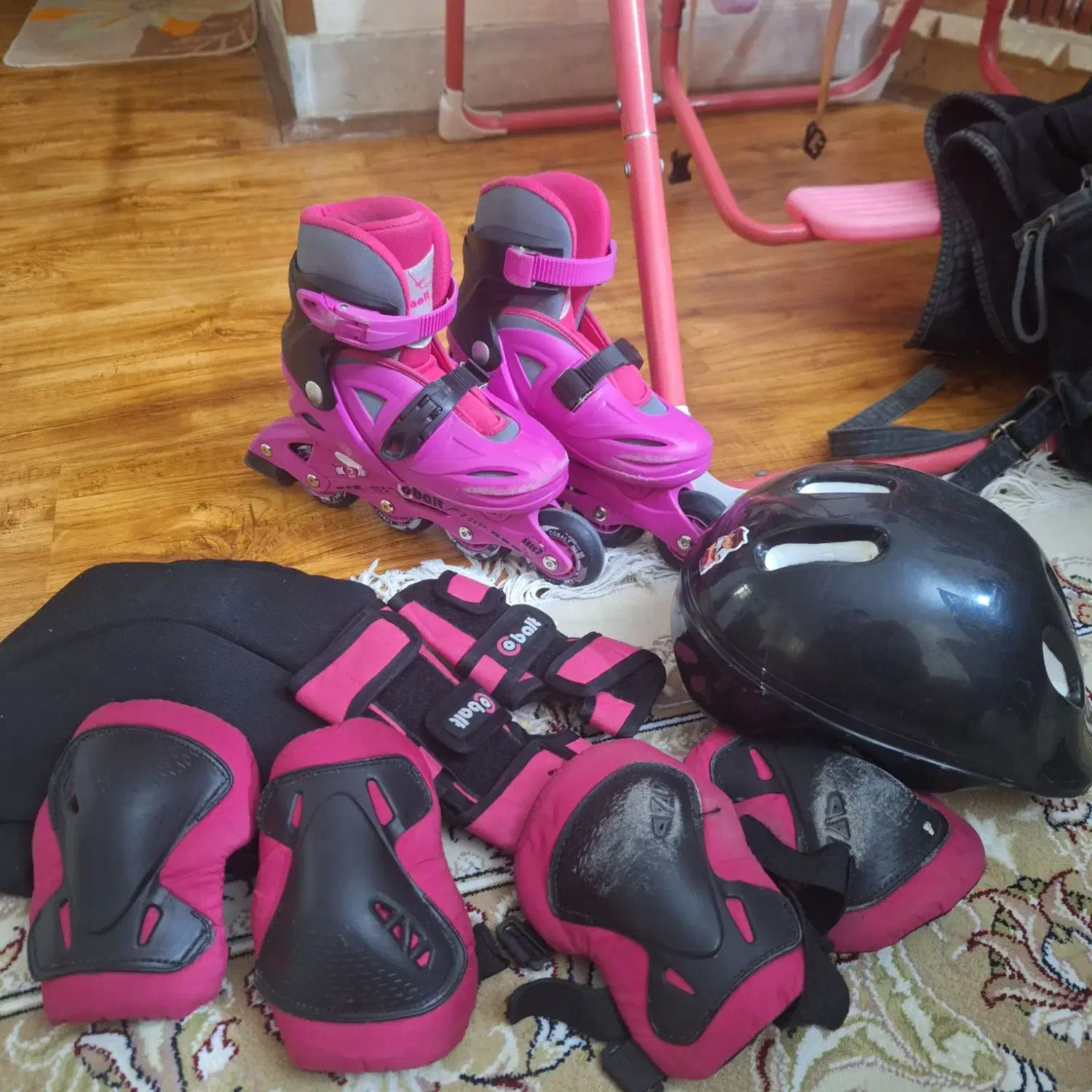 اسکیت و تمامی لوازم جانبی مارک cobalt|دوچرخه، اسکیت، اسکوتر|شیراز, شهرک ایثار|دیوار