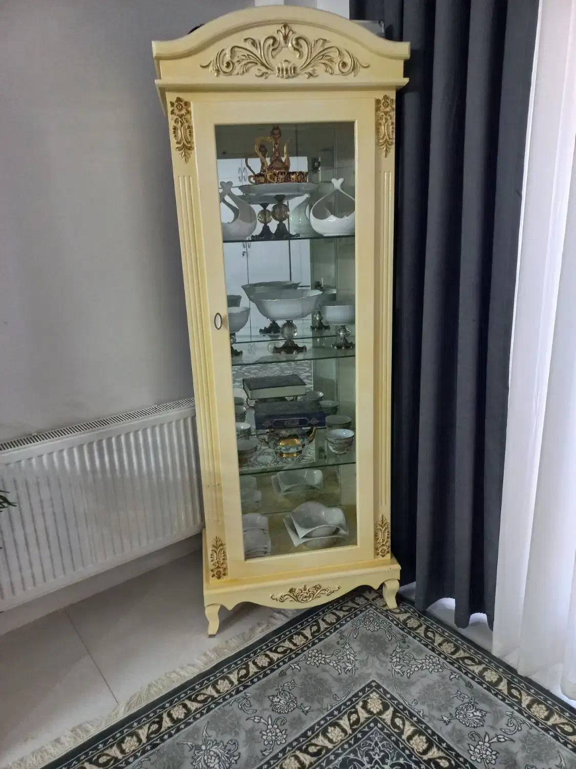 بوفه شیک و تمیز|بوفه، ویترین، کنسول|گنبد کاووس, |دیوار