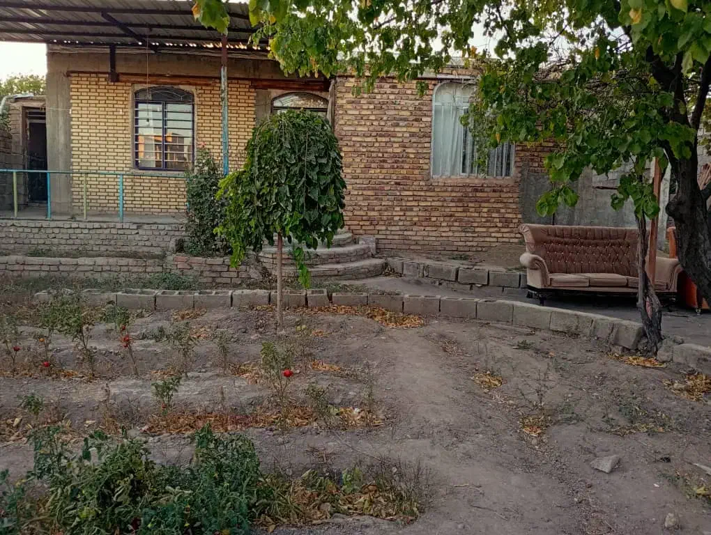 منزل مسکونی با حیاط بزرگ|فروش خانه و ویلا|محمدبار, |دیوار