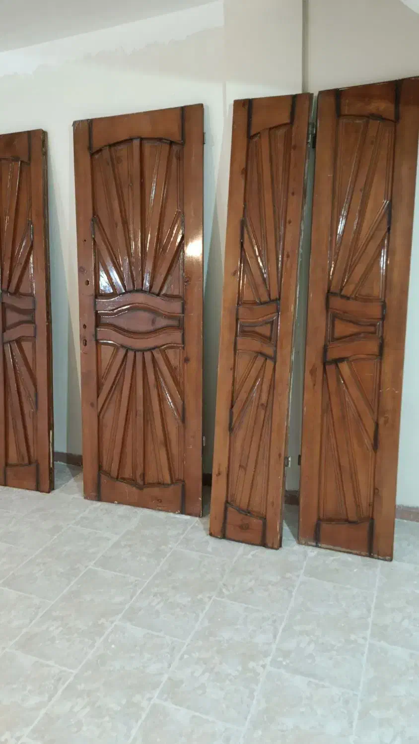 درب چوبی|مصالح و تجهیزات ساختمان|اهواز, کیانپارس |دیوار