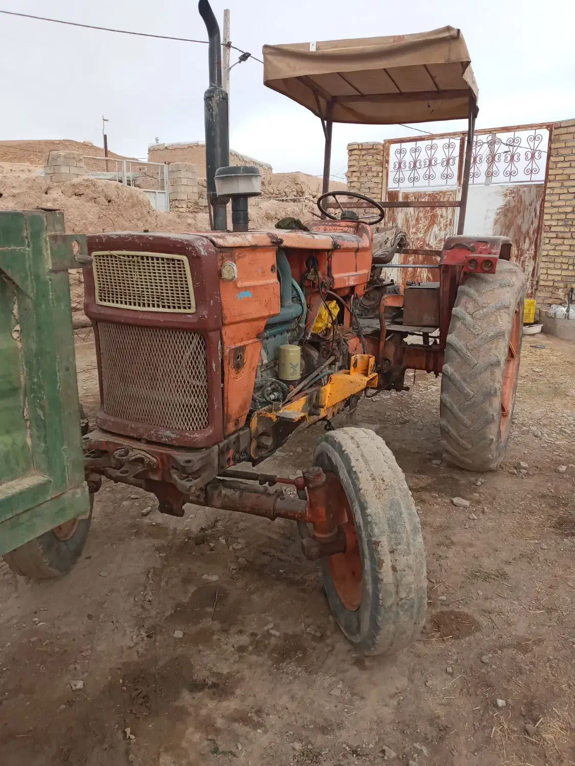 تراکتور رومانی مدل ۵۰ همه چی سالم|خودرو سنگین|بزینه رود, |دیوار