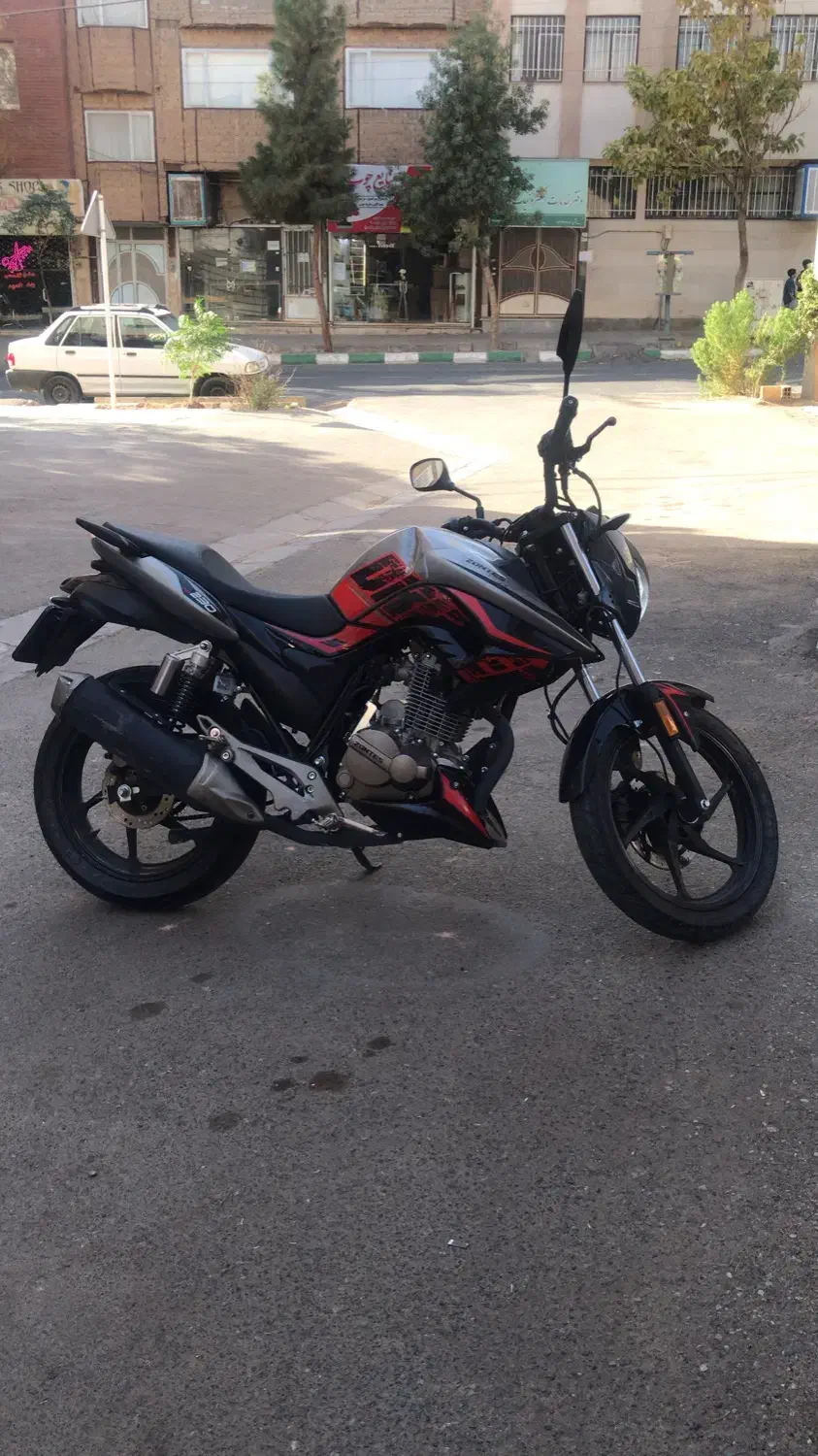 زونتس ۲۳۰ مدل ۴۰۳|موتورسیکلت|سبزوار, کاشفی شمالی (دادگستری)|دیوار