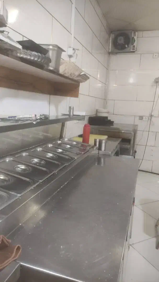 واگذاری فست فود .معاوضه با ماشین هم میشه|کافیشاپ و رستوران|کرمان, |دیوار