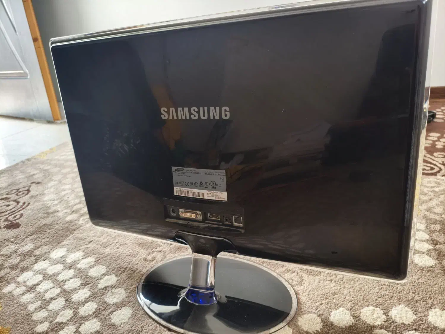 مانیتور 23 اینچ ، سامسونگ LED فوق نازک|قطعات و لوازم جانبی رایانه|خشت, |دیوار