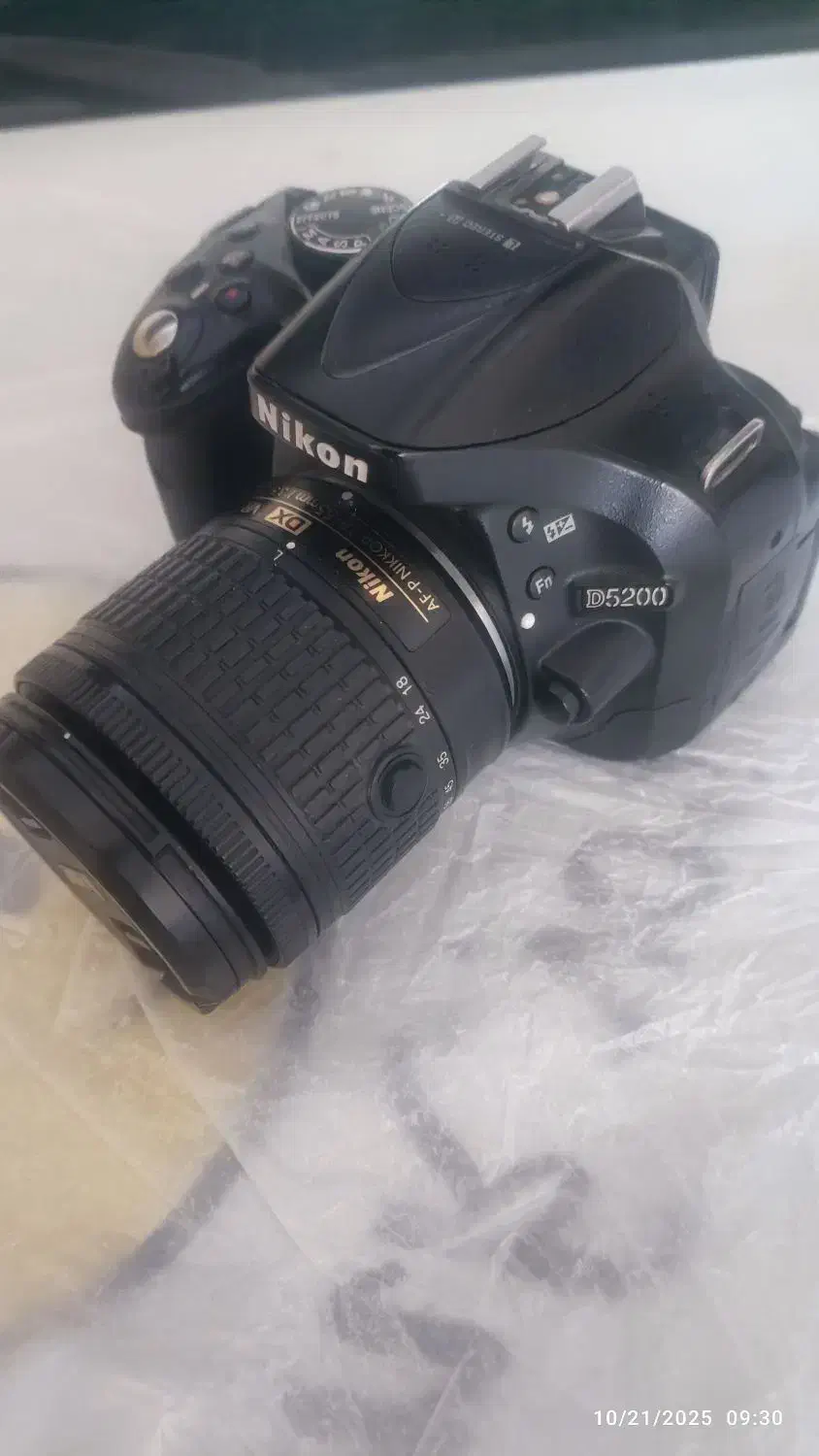 دوربین مدل ۵۲۰۰|دوربین عکاسی و فیلمبرداری|شیراز, قدوسی غربی|دیوار