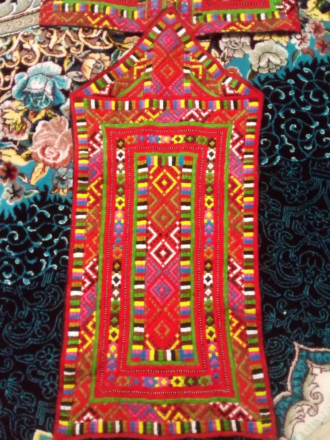 زی آستین نو|لباس|زابل, |دیوار