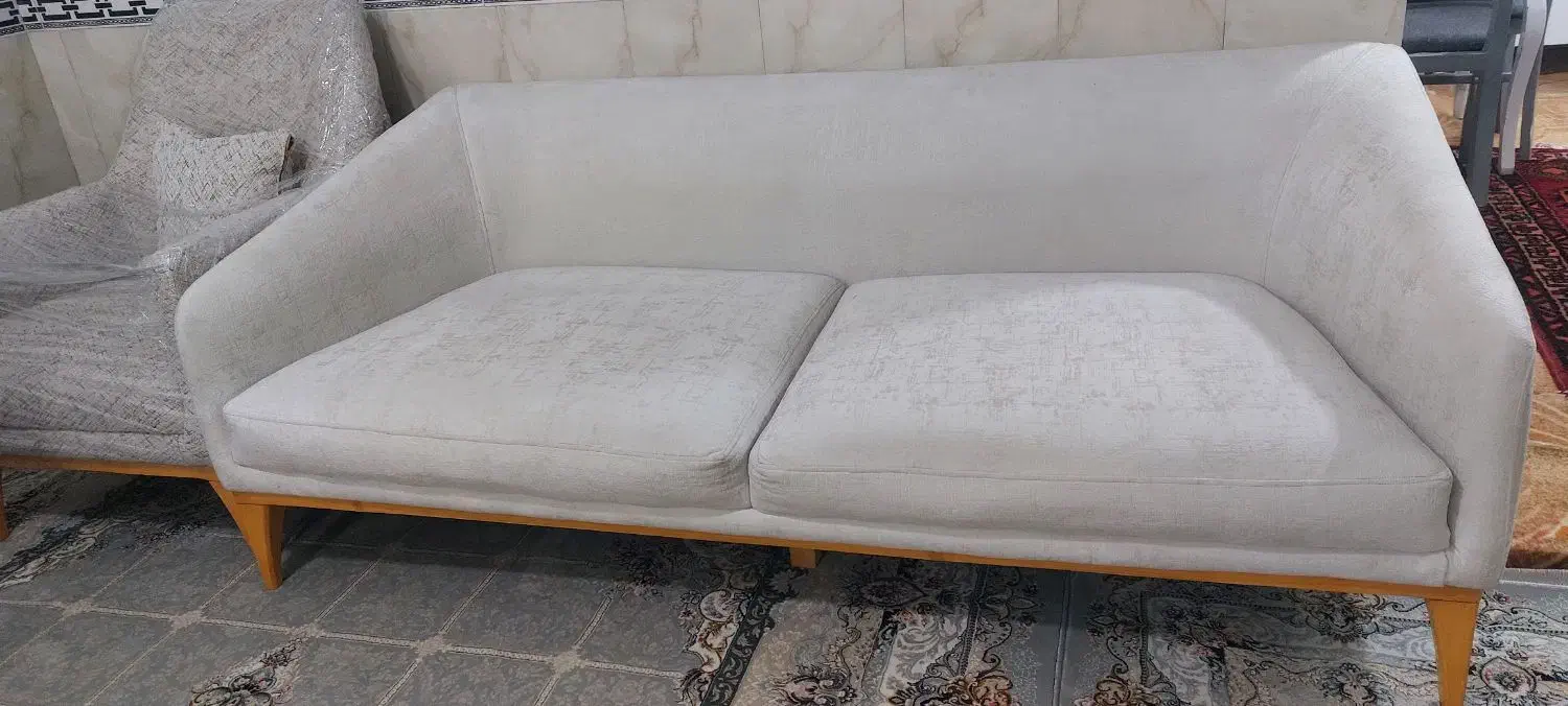 مبل ۸نفره مدل ترکیه ای در حد نو. مناسب جهیزیه|مبلمان خانگی و میز عسلی|نسیمشهر, |دیوار