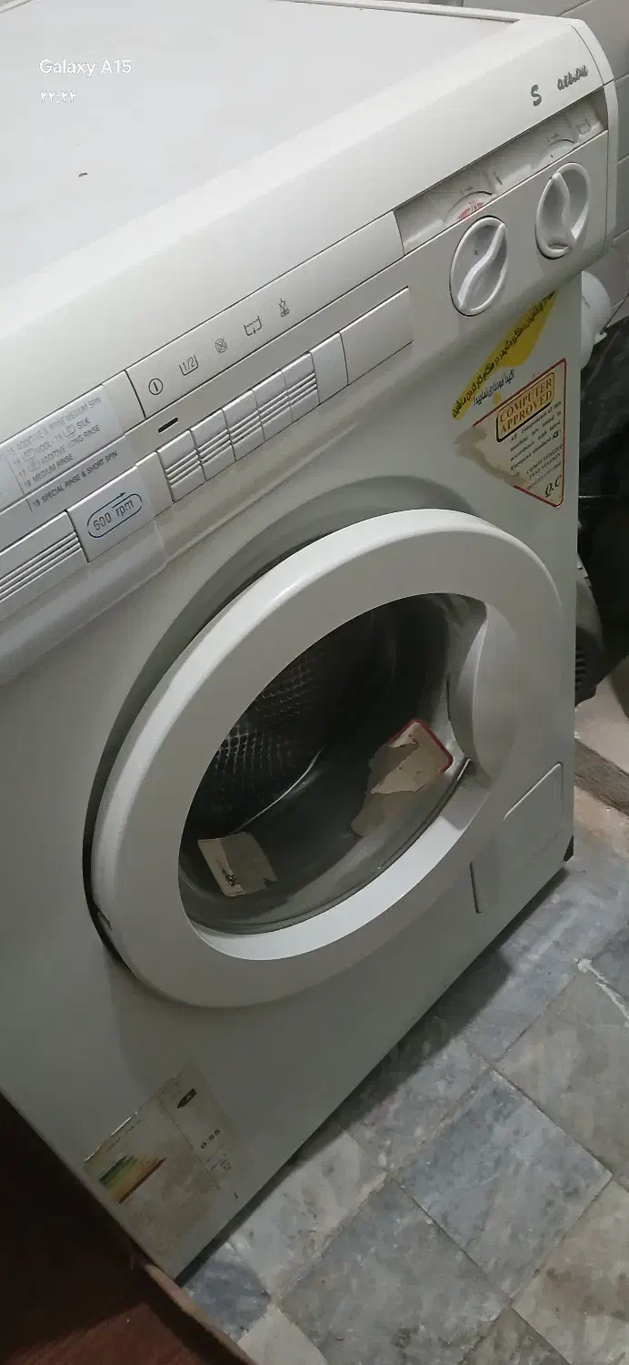 لباسشویی|ماشین لباسشویی و خشک‌کن لباس|گلپایگان, |دیوار