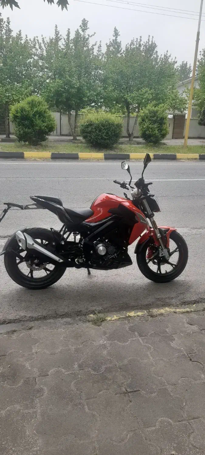 بنلی ۱۸۰s اس|موتورسیکلت|املش, |دیوار