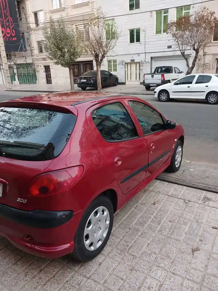 پژو ۲۰۶ مدل ۸۲ فرانسوی|خودرو سواری و وانت|اسلام‌شهر, شهرک مفیدی|دیوار