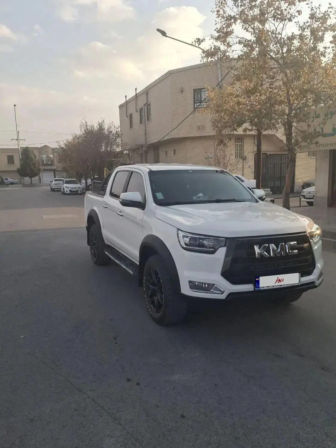 KMC T8|خودرو سواری و وانت|سیرجان, |دیوار