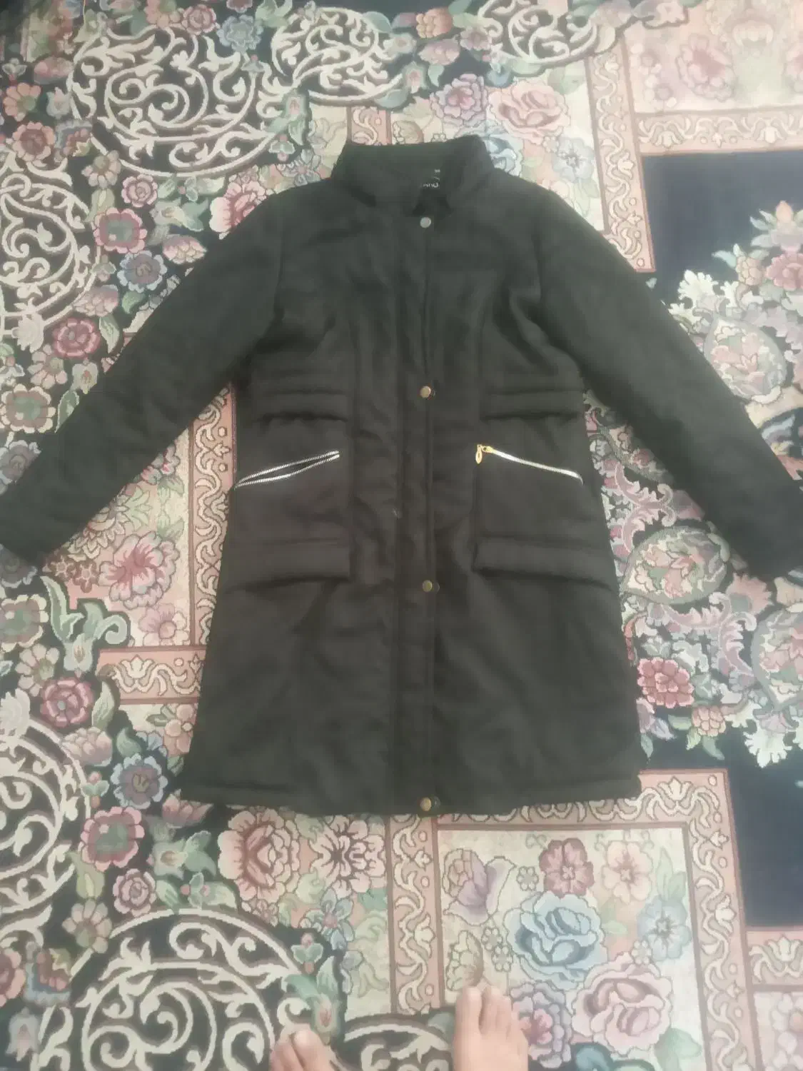 کاپشن|لباس|شاهین‌شهر, گرگاب|دیوار