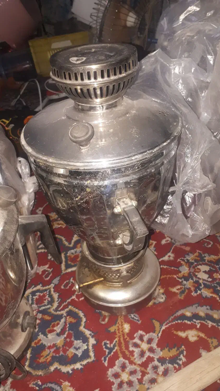 فروش تلویزیون قدیمی وسماورنفتی وبرقی|سماور، چای‌ساز، قهوه‌ساز|مهریز, |دیوار