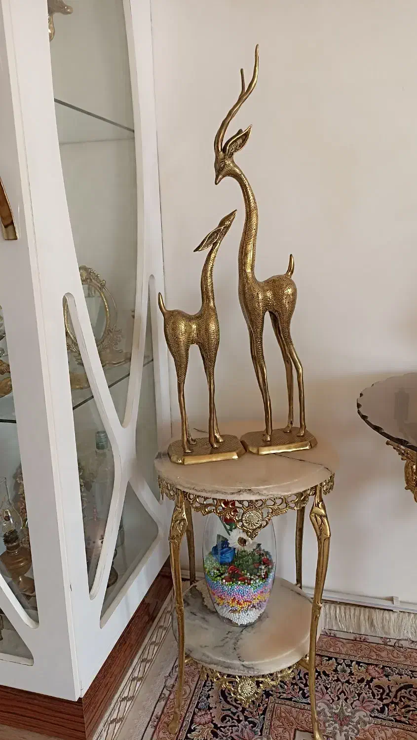 غزال برنزبه همراه میزبرنزی|صنایع دستی و سایر لوازم تزئینی|کرمانشاه, |دیوار