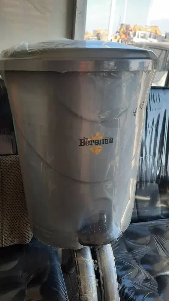 سطل آشغال متوسط|لوازم نظافت|بوشهر, |دیوار