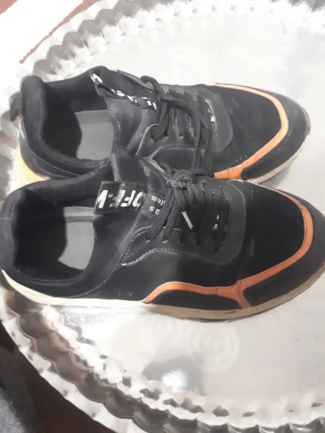 کفش|کیف، کفش، کمربند|سبزوار, باهنر|دیوار