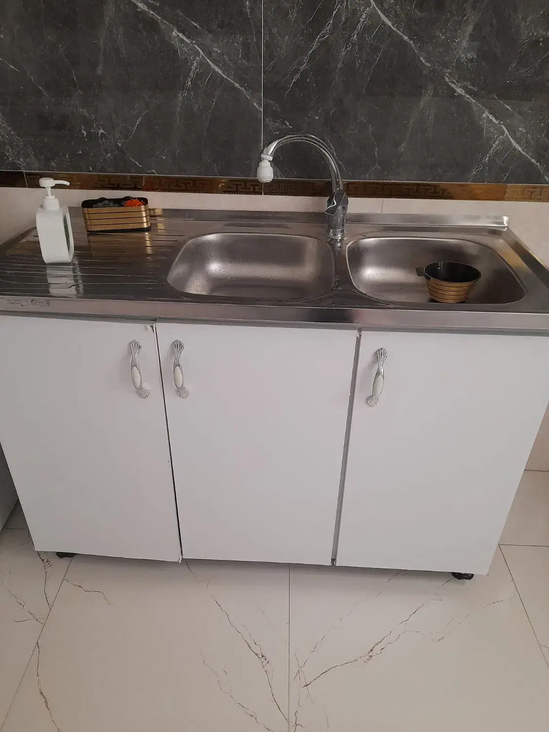 کابینت|مصالح و تجهیزات ساختمان|سقز, |دیوار