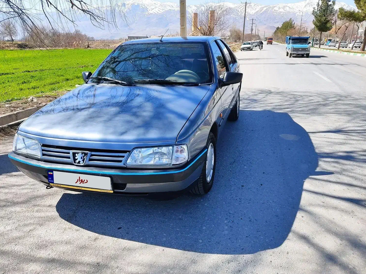 پژو ۴۰۵|خودرو سواری و وانت|بروجرد, |دیوار