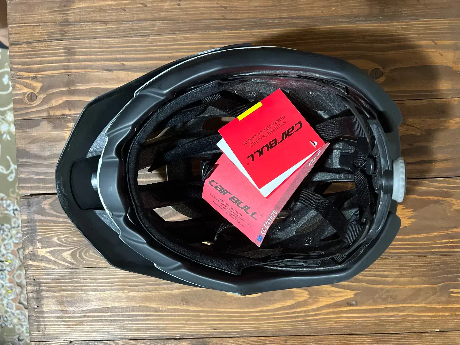 کلاه دوچرخه cairbull مدل CB-12 سایز مدیوم(۵۷-۵۲س)|دوچرخه، اسکیت، اسکوتر|فردیس, فردیس|دیوار