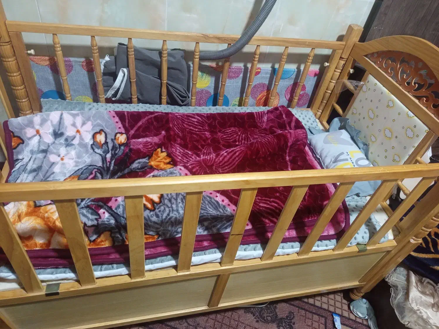 تخت وگهواره کودک|تخت و سرویس خواب|ایرانشهر, |دیوار