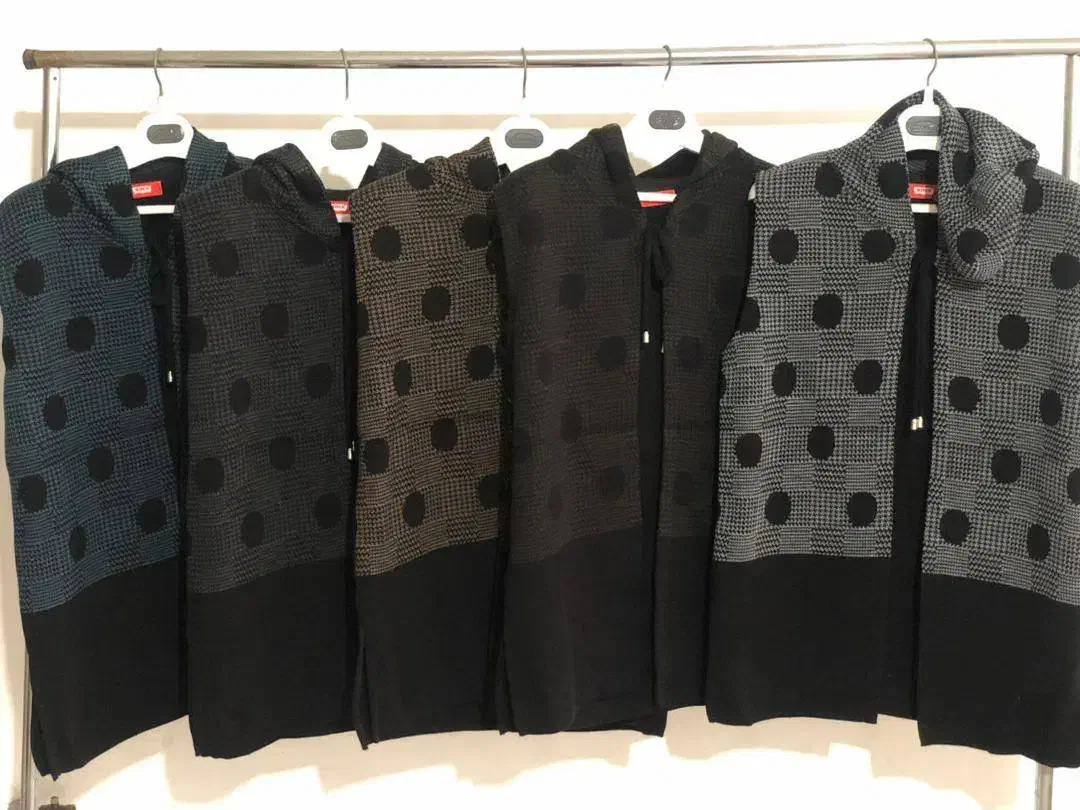 تولیدی سینا تک و عمده|لباس|ورامین, ورامین|دیوار