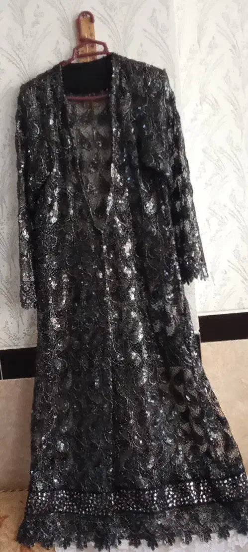 زبون مجلسی|لباس|اسلامآباد غرب, |دیوار