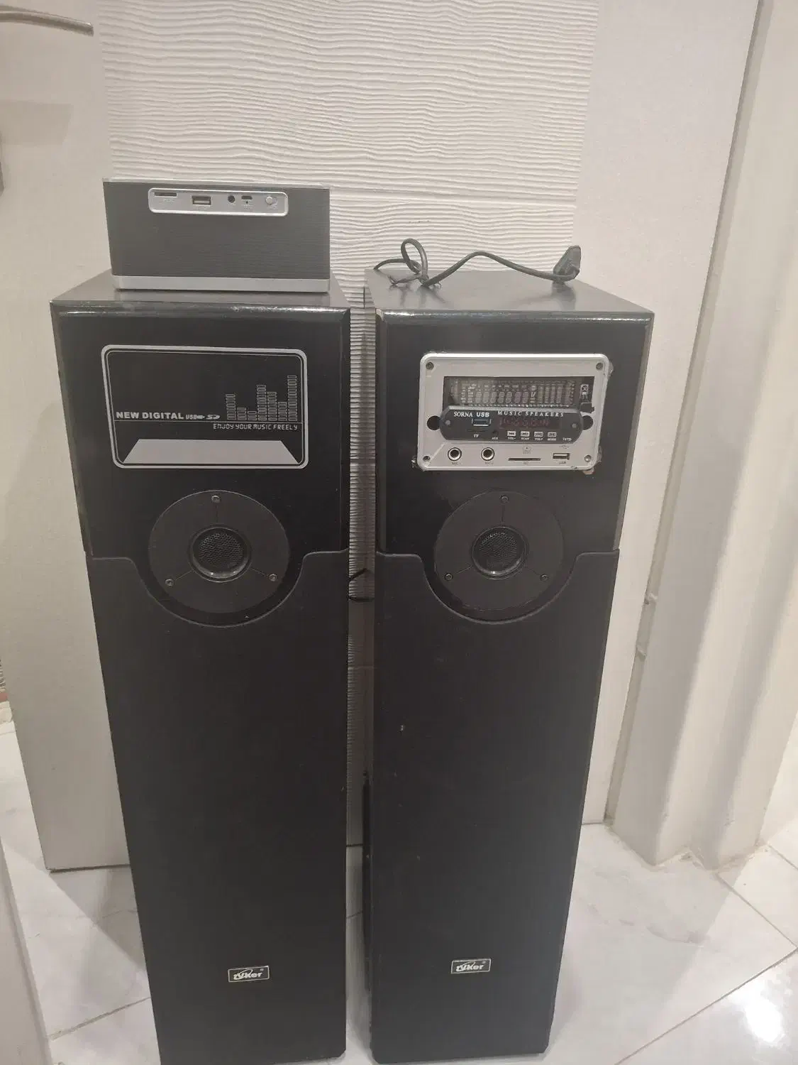 اسپیکر ایستاده جفت دو عدد ویکر بلوتوثی|سیستم صوتی خانگی|تهران, تهرانپارس غربی|دیوار