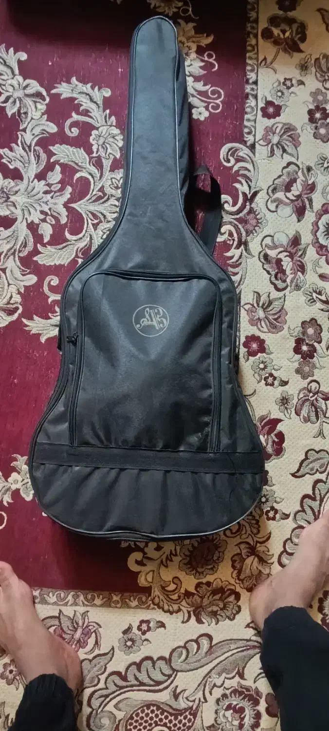 گیتار|گیتار، بیس، امپلیفایر|رودبار (کرمان), |دیوار