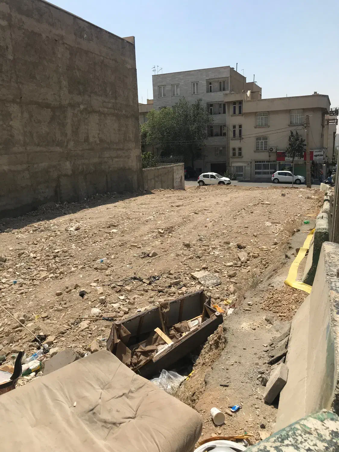 زمین متراژبالاکلنگی قابل سکونت درمتراژ ۲۰۰و۳۰۰و۵۰۰|فروش زمین و ملک کلنگی|تهران, گلستان (شهرک راه آهن)|دیوار