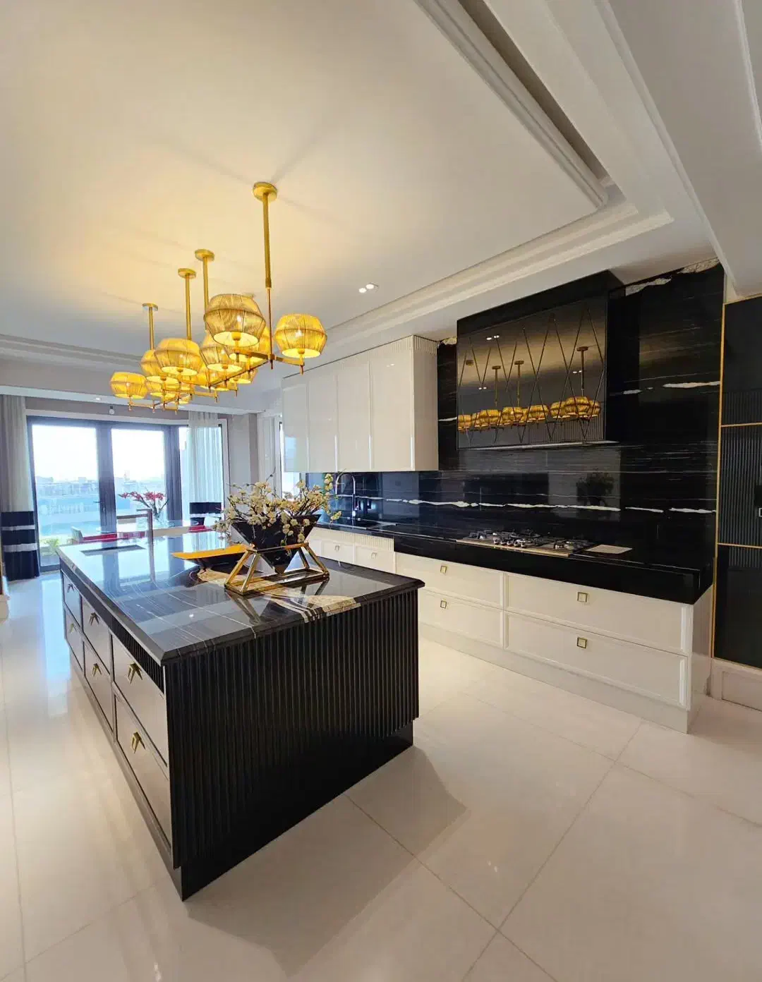 سعادت آباد غربیهای بلوار 24متری  برند 200متر فرنیش