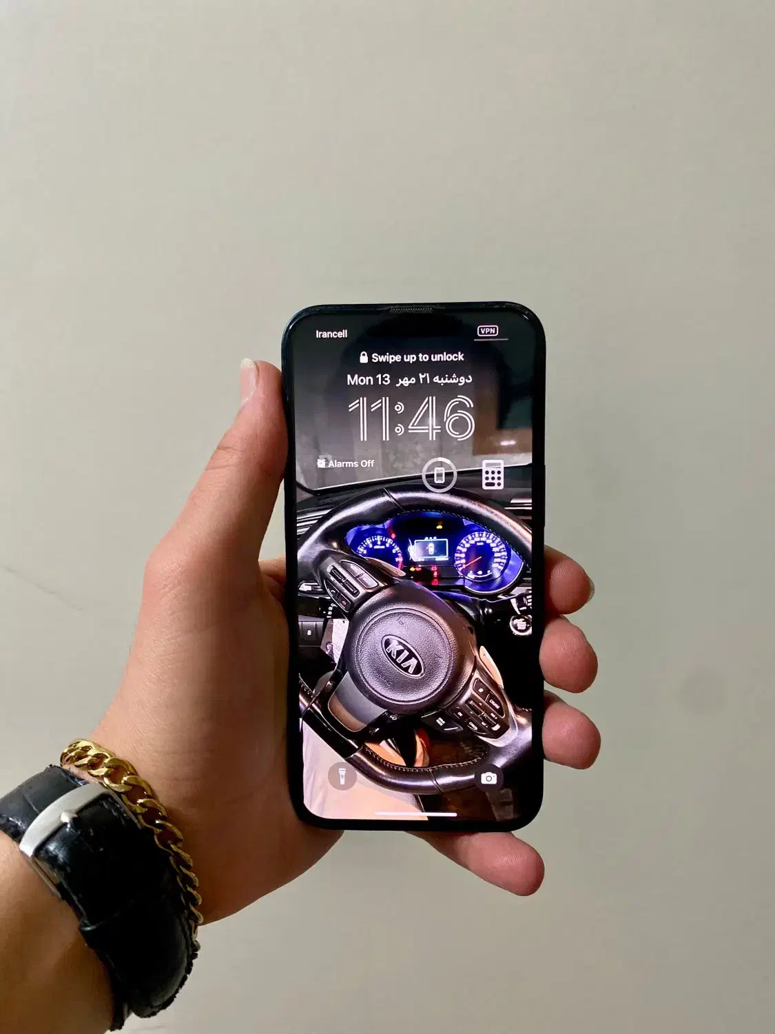 گوشی Iphone13 ۱۲۸/ch با گارانتی|موبایل|کرج, عظیمیه|دیوار