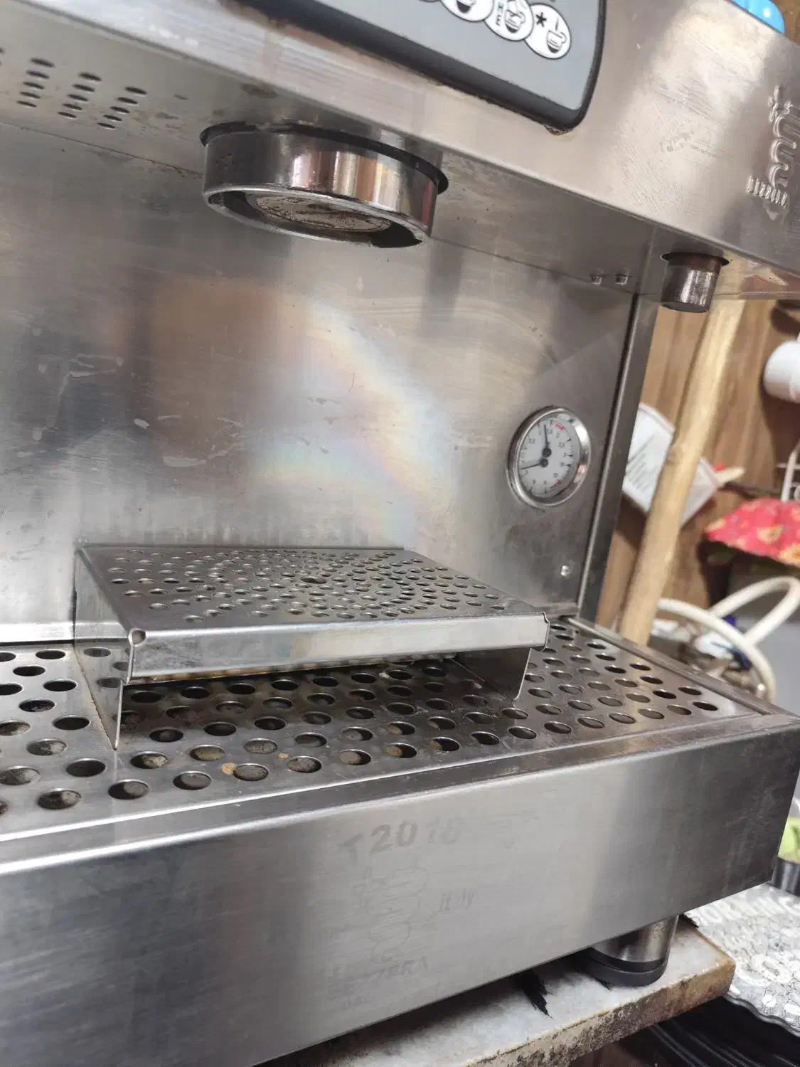 دستگاه اسپرسو ساز صنعتی بیزرا تک گروپ|کافی‌شاپ و رستوران|سبزوار, طبرسی (جعفرآباد)|دیوار