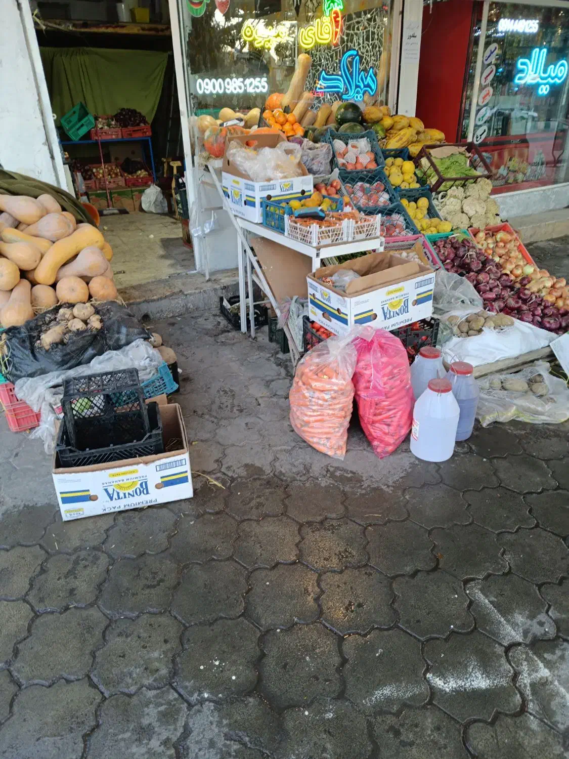 فروش وسایل مغازه میوه فروشی|عمده‌فروشی|محمدبار, |دیوار