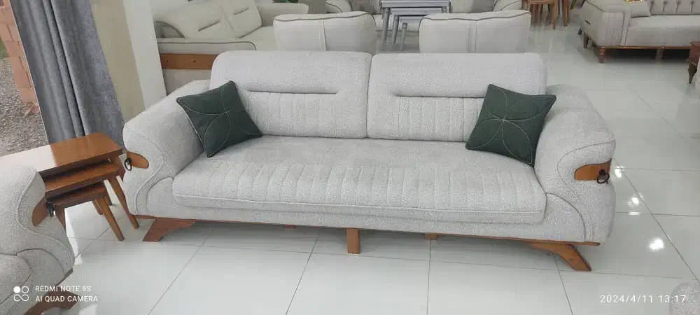 تولیدی مبلمان راحتی ارشیا|مبلمان خانگی و میز عسلی|اصفهان, فجر|دیوار