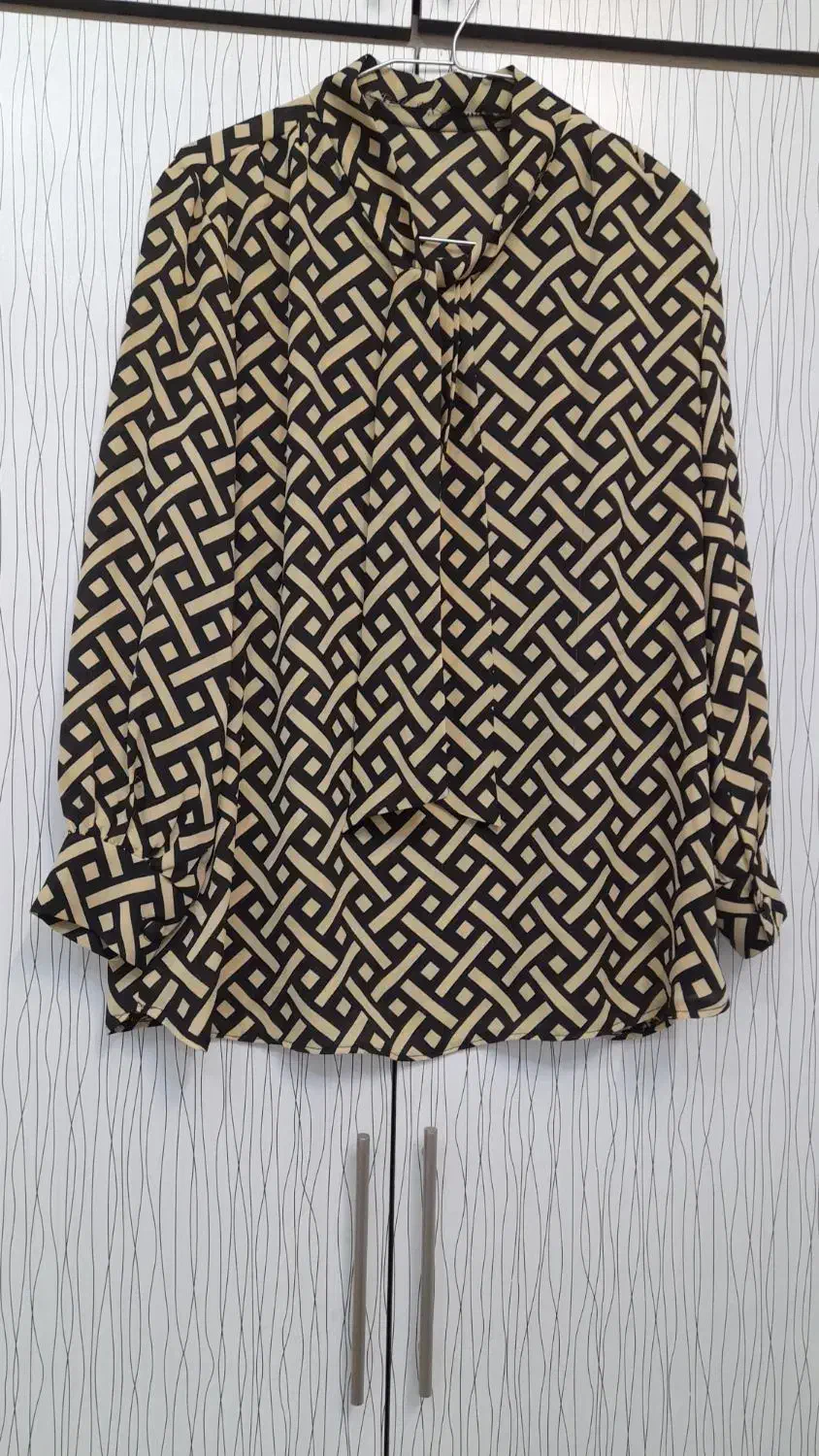 شومیز مجلسی  . بافت|لباس|تربتحیدریه, مظفریه|دیوار