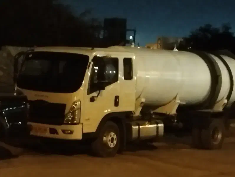 تخلیه چاه اکبری 24ساعت فعال با بزرگ،ترین تانکر شهر|خدمات پیشه و مهارت|دوگنبدان, |دیوار