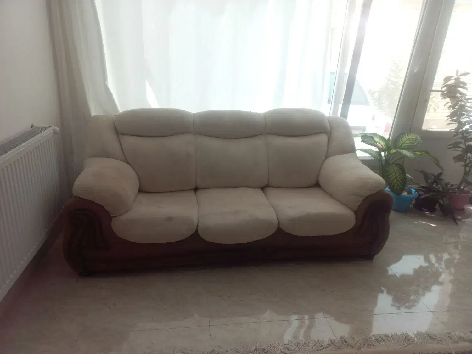 مبل کهنه|مبلمان خانگی و میز عسلی|آران و بیدگل, |دیوار