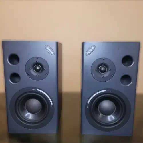 اسپیکر مانیتورینگ Alesis M1 Active Mk2|سیستم صوتی خانگی|تهران, پرستار|دیوار