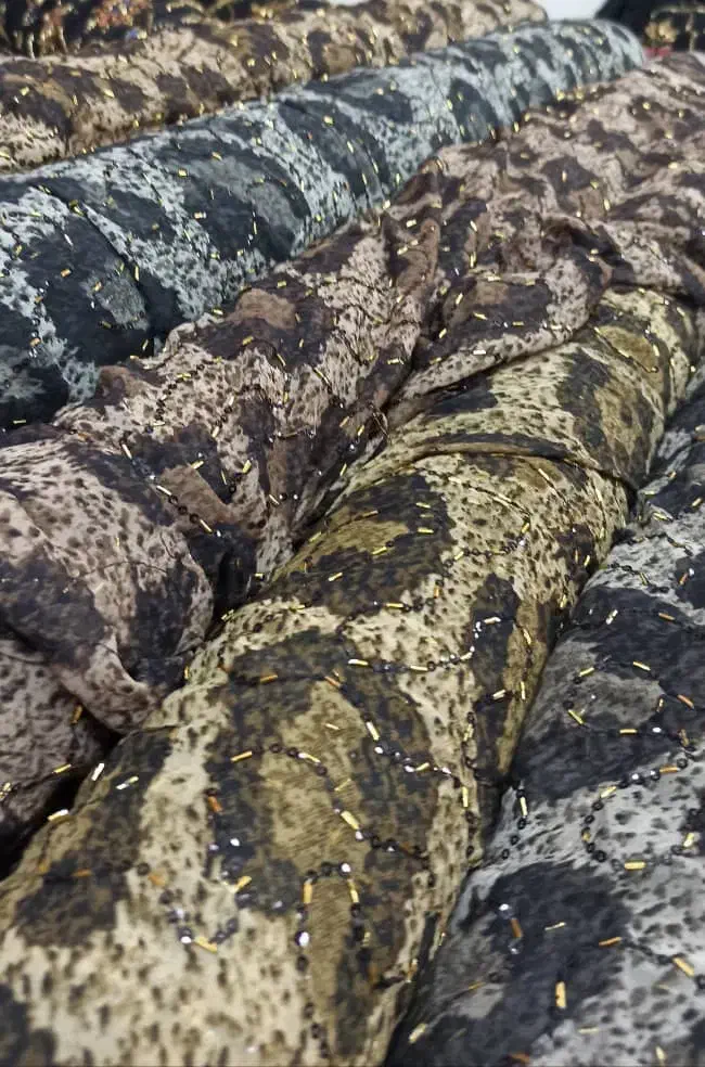 حریر پلنکی ملیله کاری شده گرم بالا|لباس|سقز, |دیوار