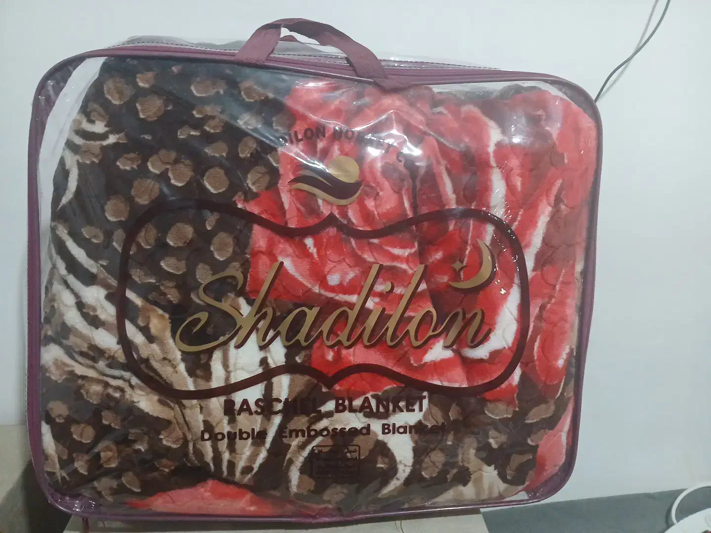 پتو|رختخواب، بالش، پتو|نوشین شهر, |دیوار