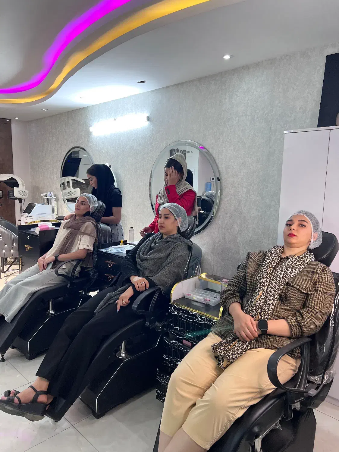 آموزش کاشت هیدن مژه|خدمات آموزشی|اصفهان, خانه اصفهان|دیوار