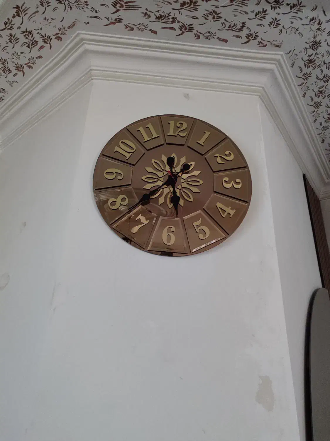 ساعت دیواری آینه ای|ساعت دیواری و تزئینی|مشهد, شهید قربانی|دیوار