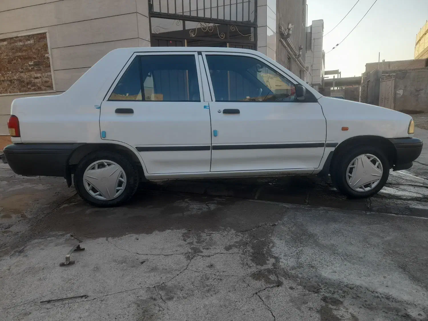 پراید۱۳۱. ۱۰۰هزارکارکرد|خودرو سواری و وانت|شال, |دیوار