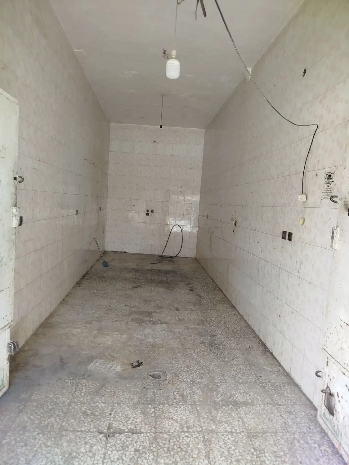 یکباب مغازه تجاری خیابان مولوی|اجارهٔ مغازه و غرفه|ایرانشهر, |دیوار