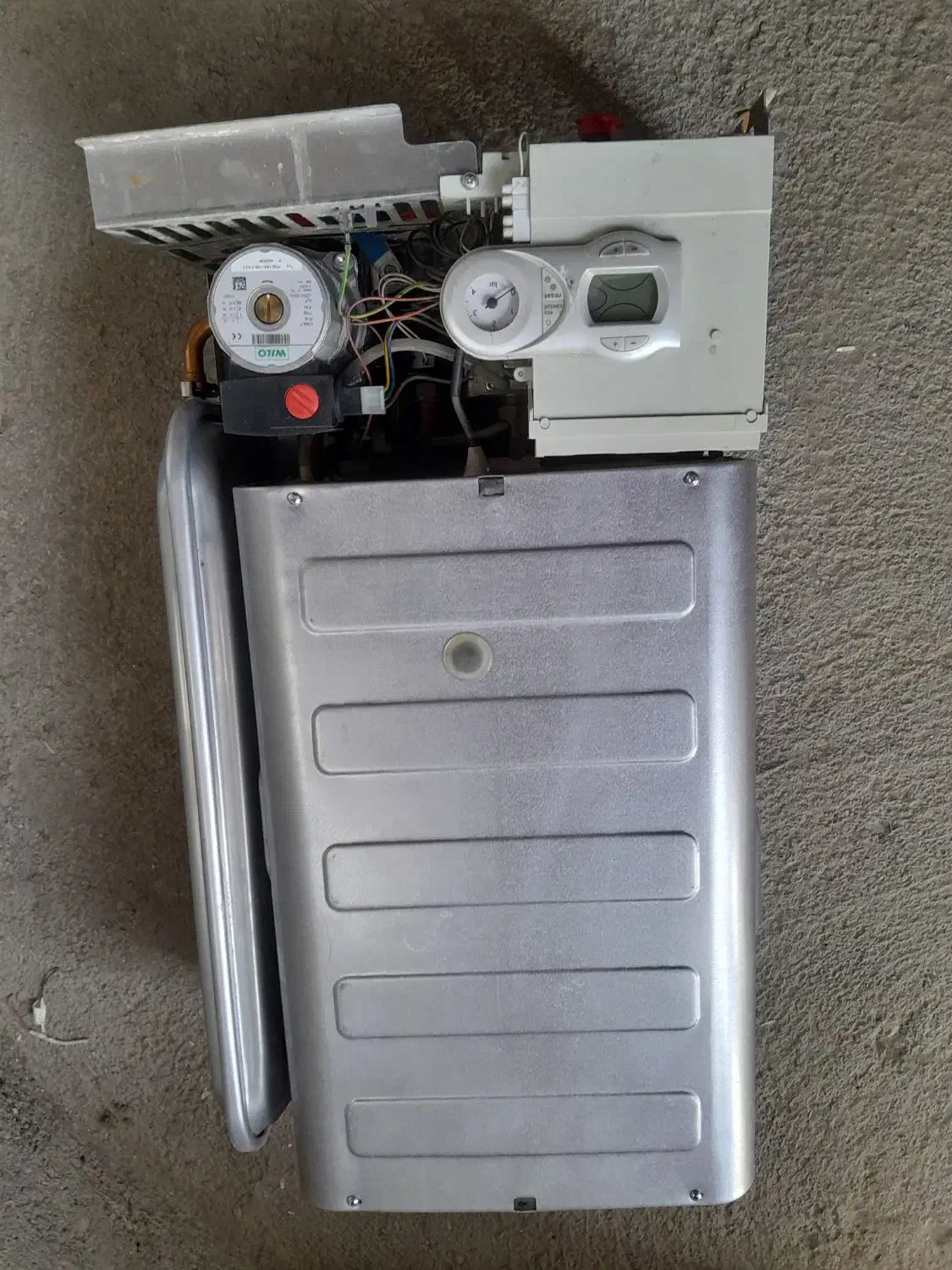 پکیج 24 هزار فرولی در حد نو|آبگرمکن، پکیج، شوفاژ|مشهد, نوید|دیوار