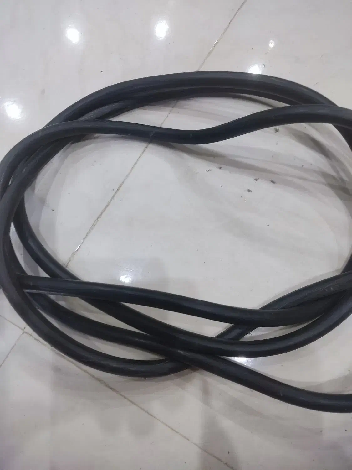 لوازم برق کشی ساختمان کابل ،سرپیچ لامپ و...|مصالح و تجهیزات ساختمان|اصفهان, شهریار|دیوار